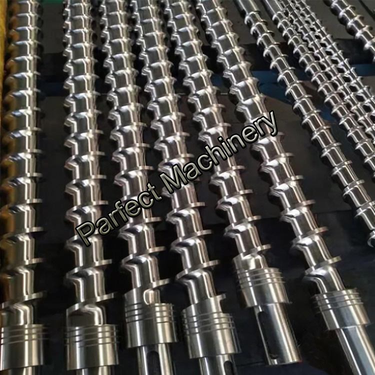 Foaming Extrusion Screw Barrel-Screw and Barrel-Open Die Forging05