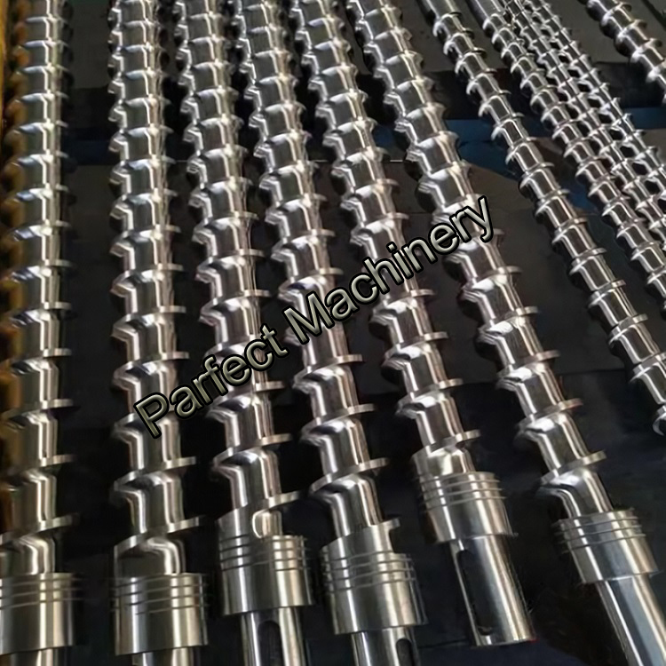 Blow Molding Extrusion Screw Barrels-Screw and Barrel-Open Die Forging11