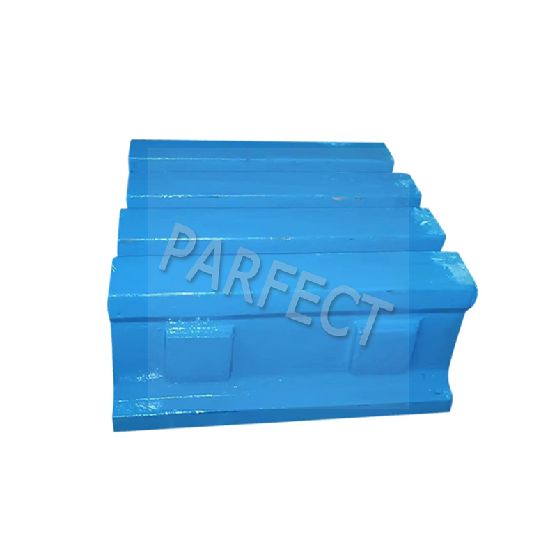 Crusher machining wear resistant liner plate