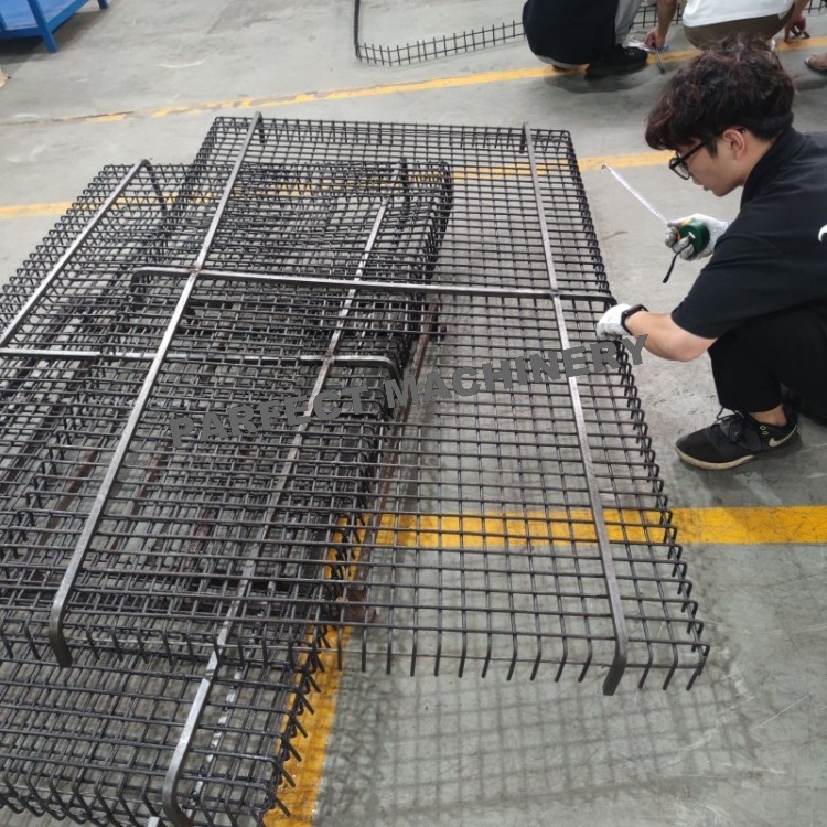 Welded Wire Mesh Panels-Steel mesh welding-metal welding01