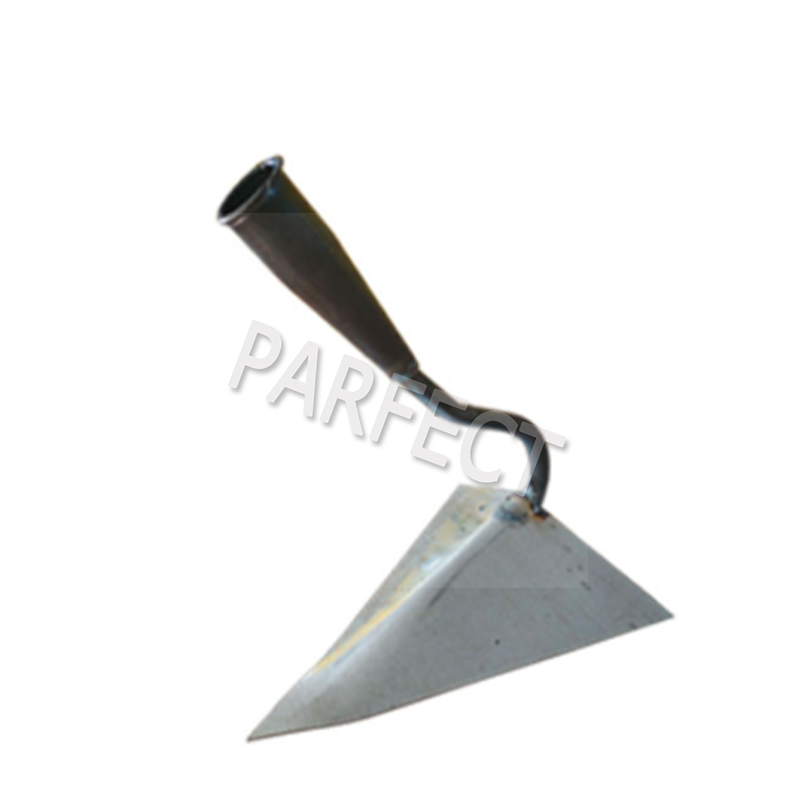 Triangular hoe